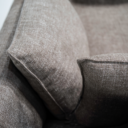 Bettsofas SLEEPOVER- Tragende Elemente aus massiver Buche, verstärkt mit Holzplattenelementen-detail