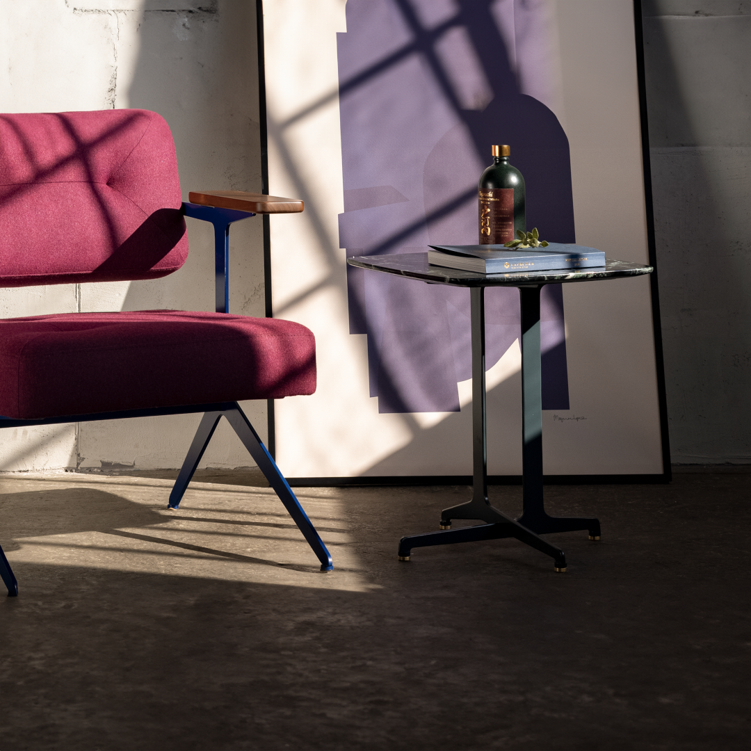 LIV Couchtisch mit Marmorplatte