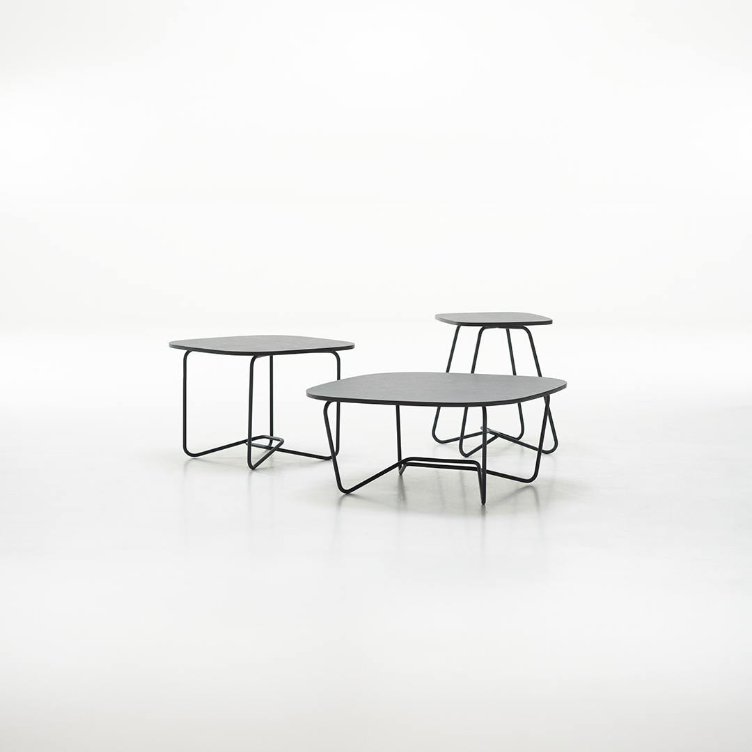 RUVO Low Beistell / Couchtisch