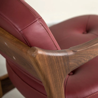 BAIA-Designer Sessel aus Massivholz Lederpolsterung-detail-nussbaum