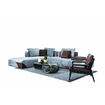 CAPRI-Designersofa, Gestell aus Massivholz mit Stoffpolsterung-im Raum