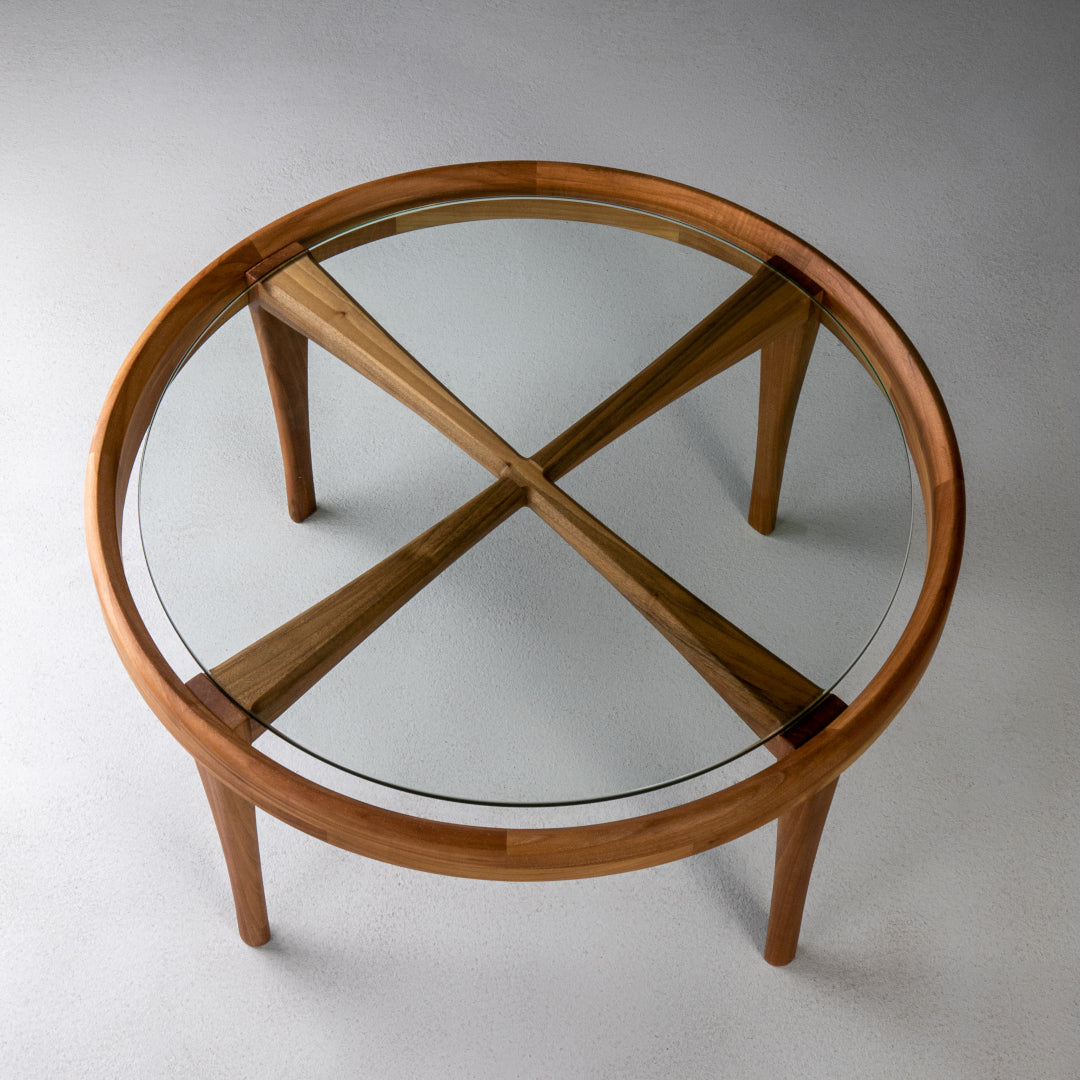 ELISA-Designer Couchtisch, Gestell aus Massivholz, Glasplatte-Natur-Perspektive