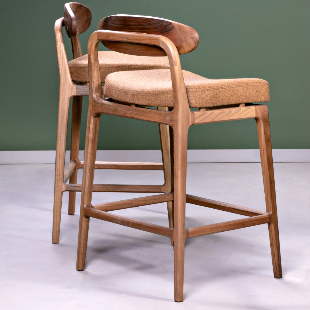 LABOR-Designer Barhocker aus Massivholz und Stoffpolsterung-zwei Stück