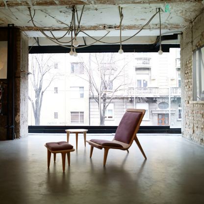 LAYAIR-Designer Beistelltisch aus Massivholz im Ambiente