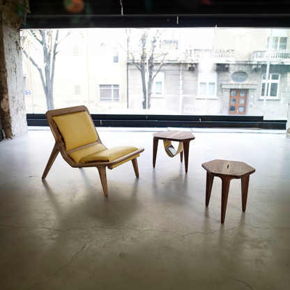 LAYAIR-Designer Beistelltisch aus Massivholz mit Ablage