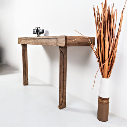 VIZURA-Designer Konsolentisch aus Massivholz-seite